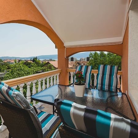 Apartments Kovac Тиват Екстериор снимка