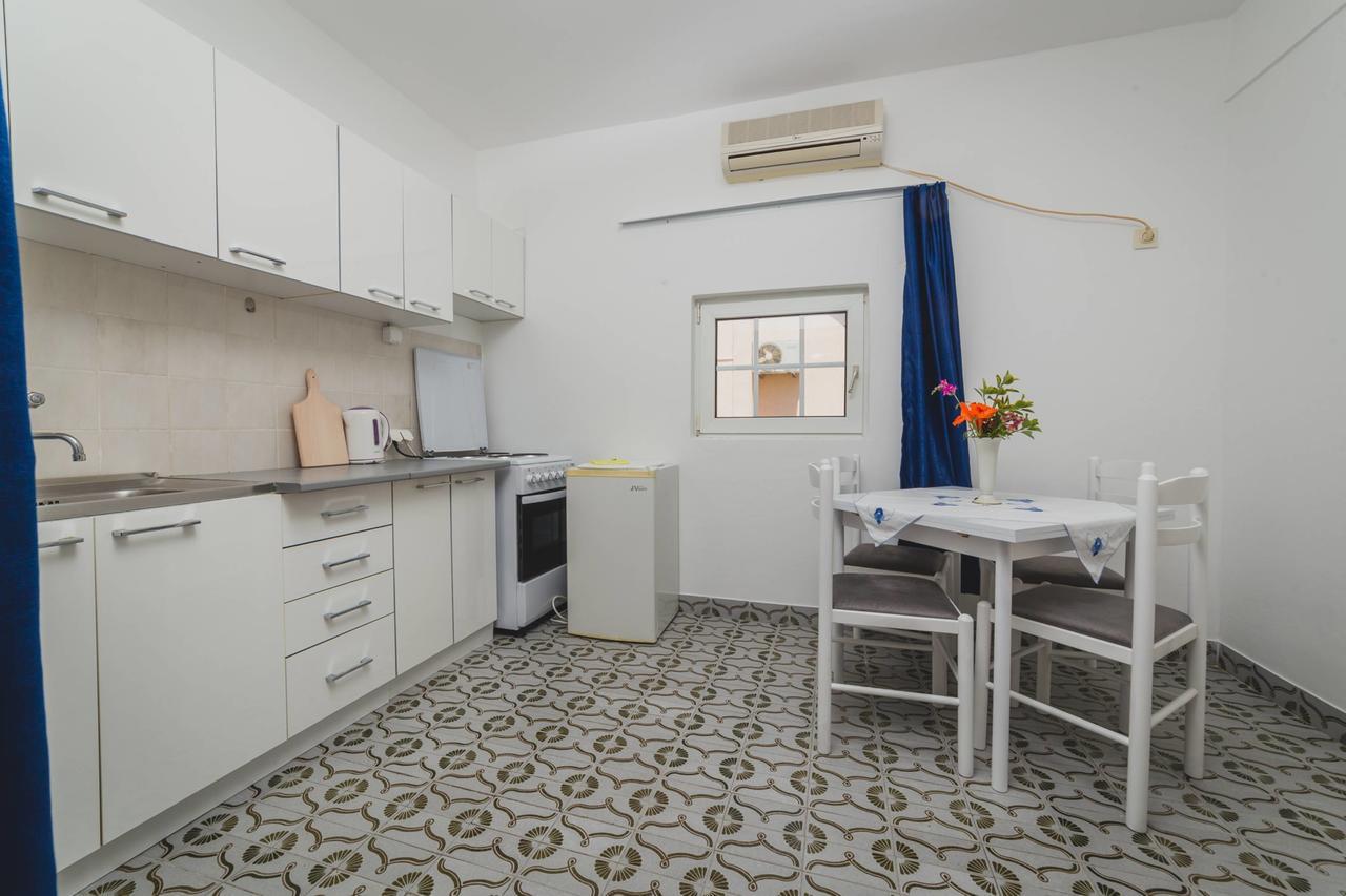 Apartments Kovac Тиват Екстериор снимка