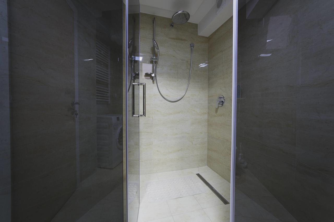 Apartments Kovac Тиват Екстериор снимка